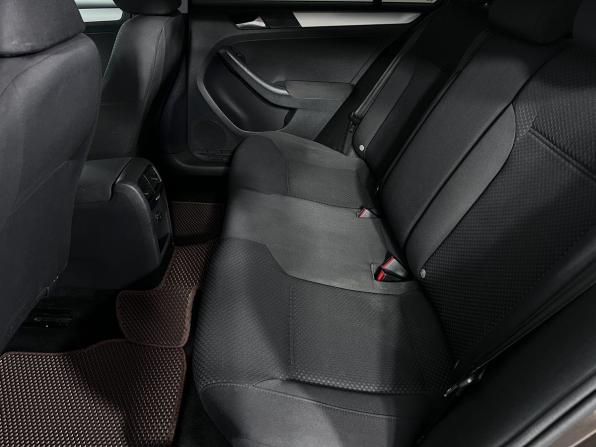 Volkswagen Jetta VI с пробегом 2012 года, цена 800 000 рублей, 220535 км, седан, Автокод Объявления