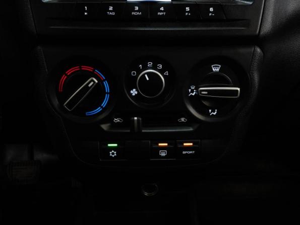 Lada (ВАЗ) Granta I Рестайлинг с пробегом 2018 года, цена 629 000 рублей, 99989 км, лифтбек, Автокод Объявления