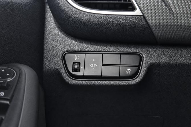 Kia Seltos I Рестайлинг с пробегом 2023 года, цена 2 379 000 рублей, 95600 км, внедорожник, Автокод Объявления