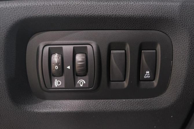 Renault Kaptur I с пробегом 2016 года, цена 1 549 000 рублей, 130000 км, внедорожник, Автокод Объявления