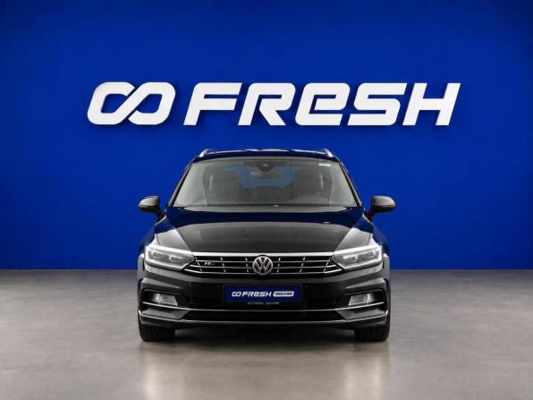 Volkswagen Passat B8 с пробегом 2017 года, цена 3 197 090 рублей, 209647 км, универсал, Автокод Объявления