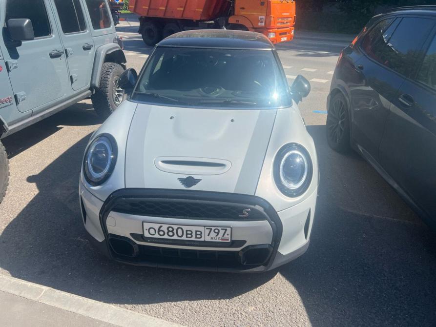 Mini Hatch III (F55/F56) Рестайлинг 2 Москва  - изображение 1