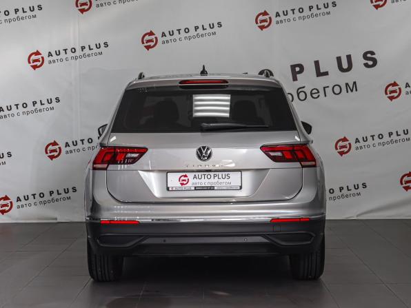 Volkswagen Tiguan II Рестайлинг с пробегом 2021 года, цена 3 599 000 рублей, 12243 км, внедорожник, Автокод Объявления