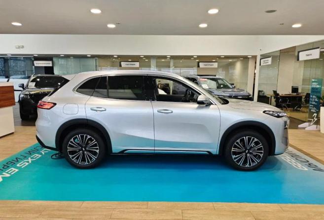 Новый Geely EX5 EM-i 2026 года, цена 3 969 990 рублей, внедорожник, Автокод Объявления