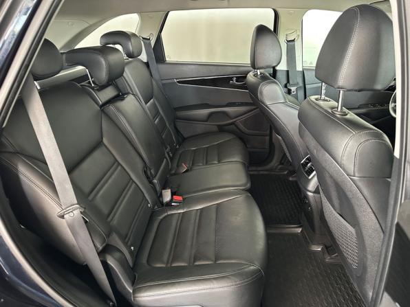 Kia Sorento III Prime Рестайлинг с пробегом 2019 года, цена 2 999 000 рублей, 75000 км, внедорожник, Автокод Объявления