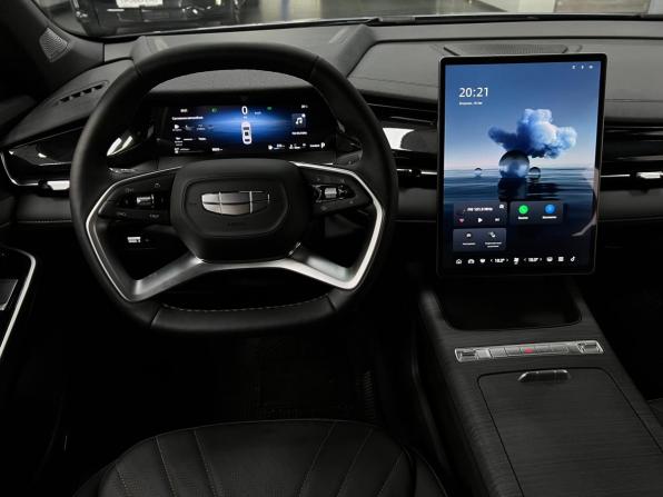 Geely Preface I с пробегом 2024 года, цена 2 750 000 рублей, 8800 км, седан, Автокод Объявления