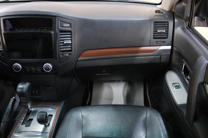 Mitsubishi Pajero IV с пробегом 2007 года, цена 1 849 000 рублей, 242608 км, внедорожник, Автокод Объявления