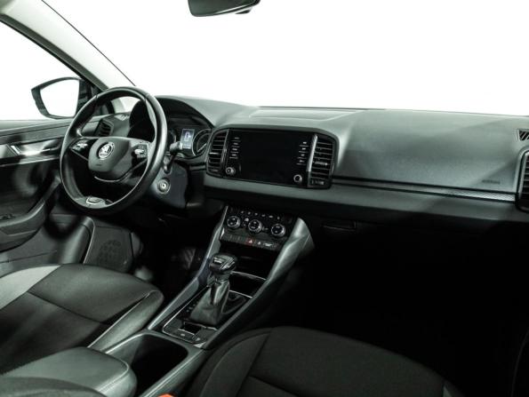 Skoda Karoq I с пробегом 2021 года, цена 2 035 700 рублей, 75000 км, внедорожник, Автокод Объявления