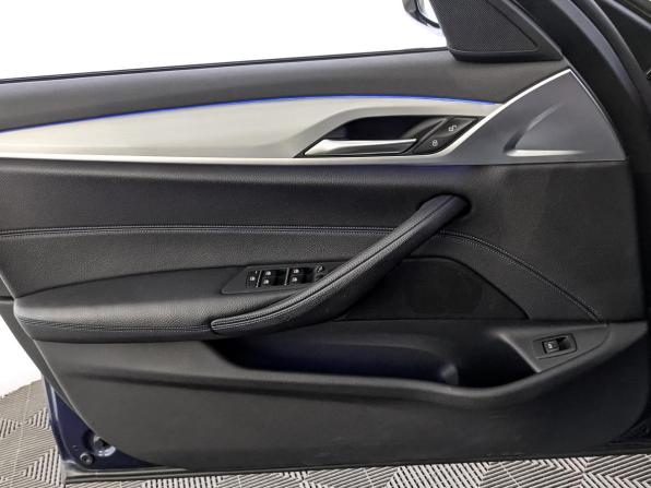 BMW 5 серии VII (G30/G31/G38) с пробегом 2020 года, цена 4 070 000 рублей, 67661 км, седан, Автокод Объявления