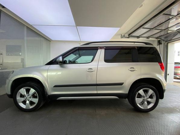 Skoda Yeti I Рестайлинг с пробегом 2014 года, цена 1 370 000 рублей, 145304 км, внедорожник, Автокод Объявления