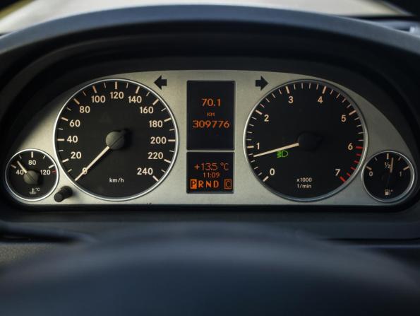 Mercedes-Benz B-Класс I (W245) Рестайлинг с пробегом 2011 года, цена 799 777 рублей, 310000 км, хэтчбек, Автокод Объявления