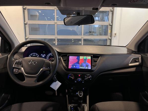 Hyundai Solaris II Рестайлинг с пробегом 2021 года, цена 1 989 000 рублей, 30910 км, седан, Автокод Объявления