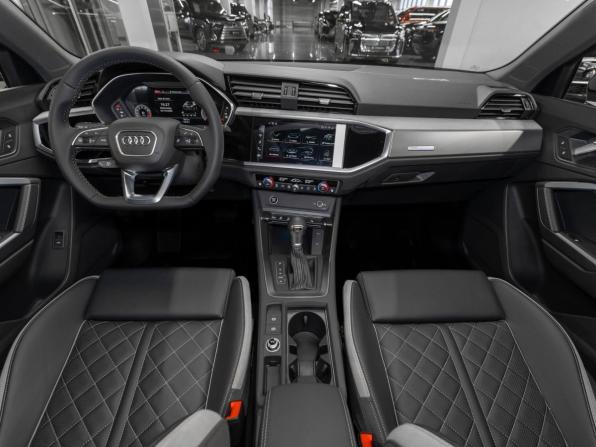 Audi Q3 II (F3) с пробегом 2026 года, цена 4 100 000 рублей, 18 км, внедорожник, Автокод Объявления