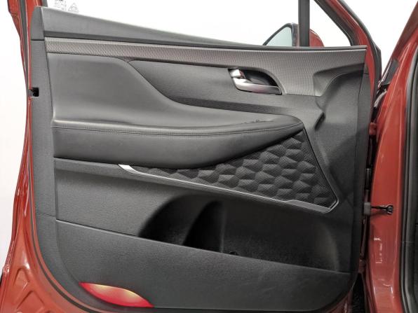 Hyundai Santa Fe IV с пробегом 2019 года, цена 2 550 000 рублей, 156266 км, внедорожник, Автокод Объявления