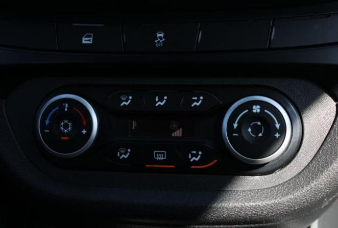 Lada (ВАЗ) Vesta I с пробегом 2017 года, цена 910 000 рублей, 79186 км, седан, Автокод Объявления