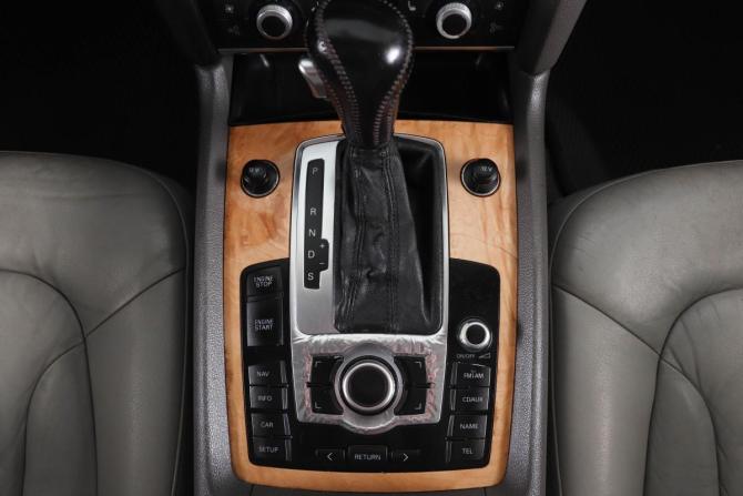 Audi Q7 I (4L) с пробегом 2007 года, цена 959 000 рублей, 365000 км, внедорожник, Автокод Объявления