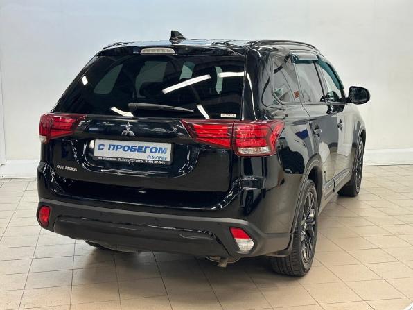 Mitsubishi Outlander III Рестайлинг 3 с пробегом 2021 года, цена 2 099 000 рублей, 194544 км, внедорожник, Автокод Объявления