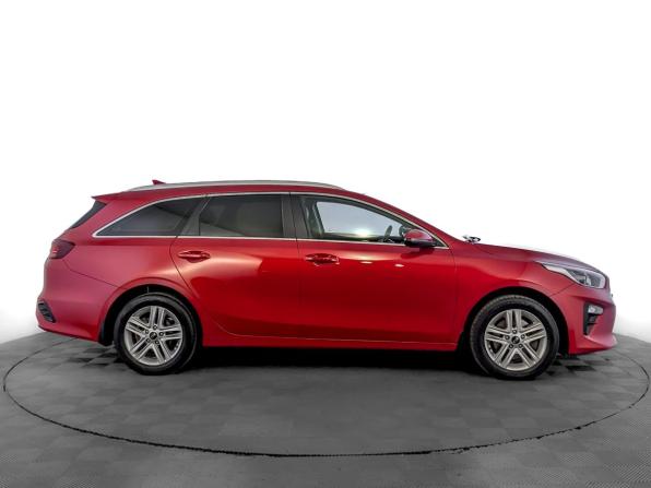 Kia Ceed III с пробегом 2021 года, цена 2 145 000 рублей, 74950 км, универсал, Автокод Объявления