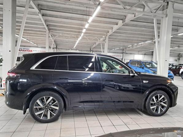Li Auto (Lixiang) L7 I Рестайлинг с пробегом 2024 года, цена 5 800 000 рублей, 33500 км, внедорожник, Автокод Объявления