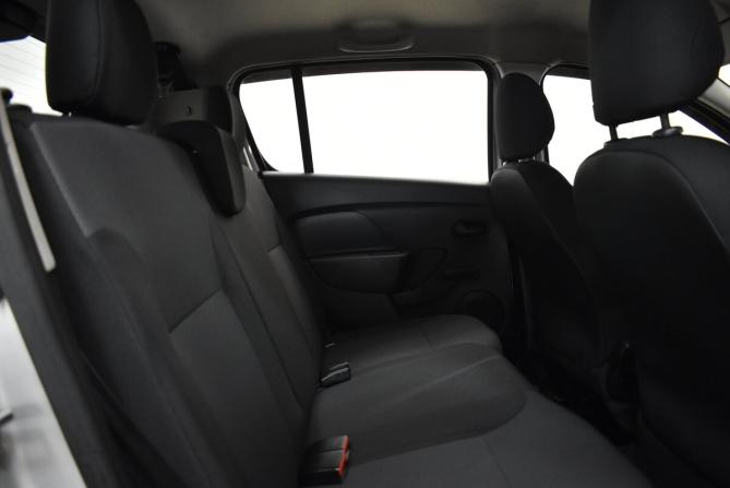 Renault Sandero II с пробегом 2017 года, цена 1 010 000 рублей, 73040 км, хэтчбек, Автокод Объявления