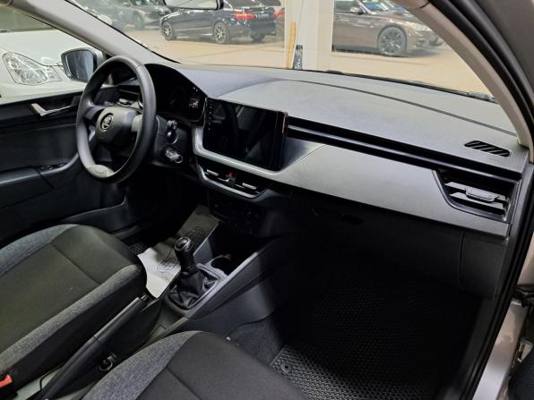 Skoda Rapid II с пробегом 2020 года, цена 1 400 000 рублей, 132203 км, лифтбек, Автокод Объявления
