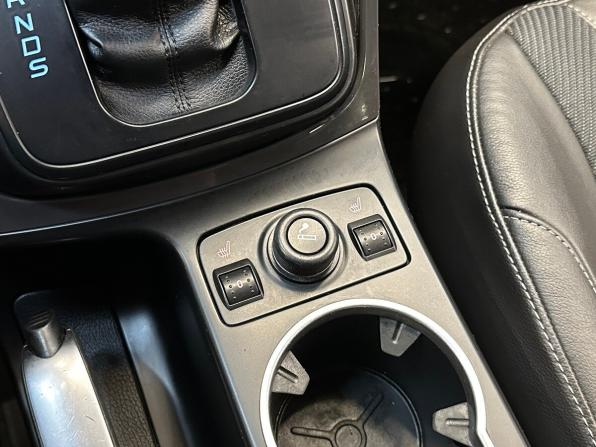 Ford Kuga II с пробегом 2013 года, цена 975 000 рублей, 249456 км, внедорожник, Автокод Объявления