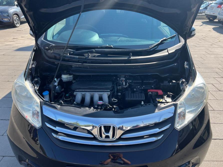 Honda Freed I Стерлитамак  - изображение 22