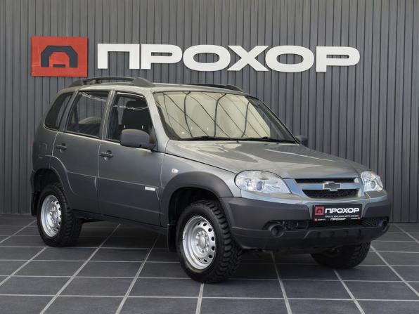 Chevrolet Niva I Рестайлинг с пробегом 2015 года, цена 647 000 рублей, 78600 км, внедорожник, Автокод Объявления