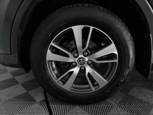 Toyota RAV4 IV (XA40) Рестайлинг с пробегом 2017 года, цена 2 099 000 рублей, 122456 км, внедорожник, Автокод Объявления