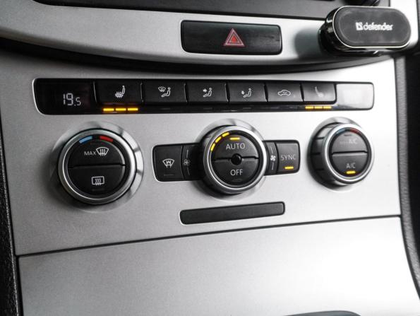 Volkswagen Passat B7 с пробегом 2012 года, цена 899 000 рублей, 185704 км, седан, Автокод Объявления
