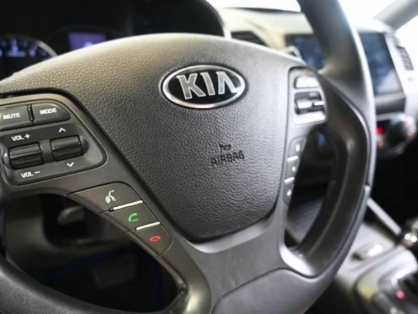 Kia Cerato III с пробегом 2015 года, цена 1 299 900 рублей, 158981 км, седан, Автокод Объявления