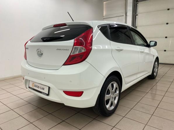 Hyundai Solaris I с пробегом 2014 года, цена 920 000 рублей, 151603 км, хэтчбек, Автокод Объявления