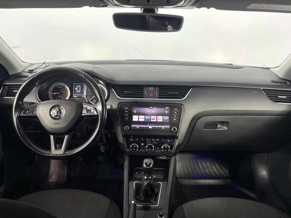 Skoda Octavia III (A7) Рестайлинг с пробегом 2018 года, цена 1 449 000 рублей, 236792 км, универсал, Автокод Объявления