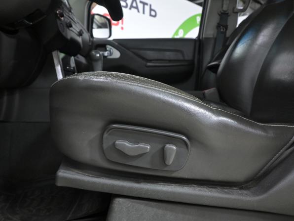 Nissan Pathfinder III Рестайлинг с пробегом 2010 года, цена 1 180 000 рублей, 290000 км, внедорожник, Автокод Объявления