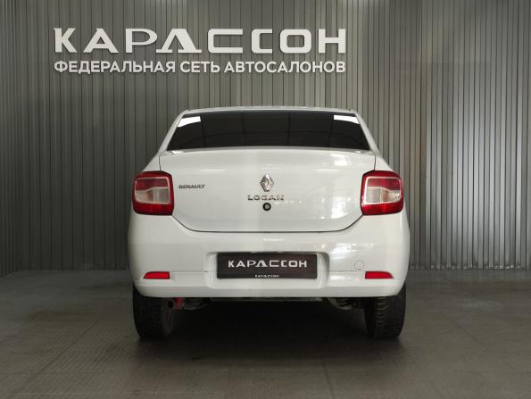 Renault Logan II с пробегом 2017 года, цена 395 000 рублей, 181444 км, седан, Автокод Объявления