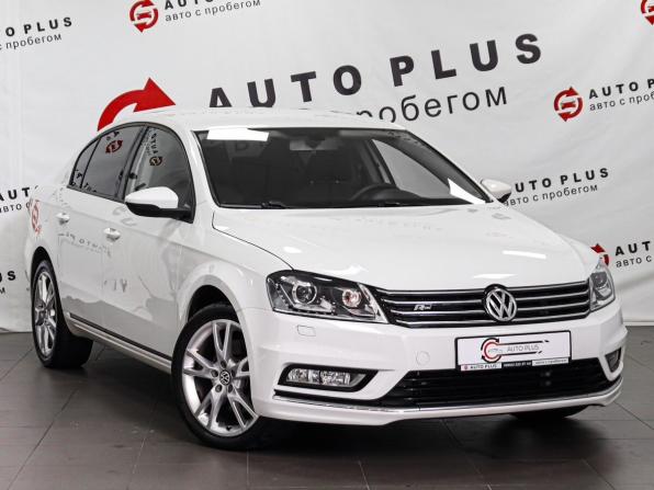 Volkswagen Passat B7 с пробегом 2011 года, цена 949 000 рублей, 197013 км, седан, Автокод Объявления
