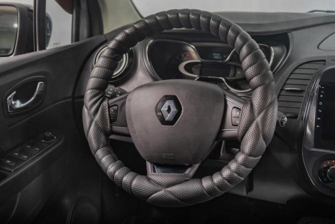 Renault Kaptur I с пробегом 2019 года, цена 1 529 000 рублей, 76500 км, внедорожник, Автокод Объявления