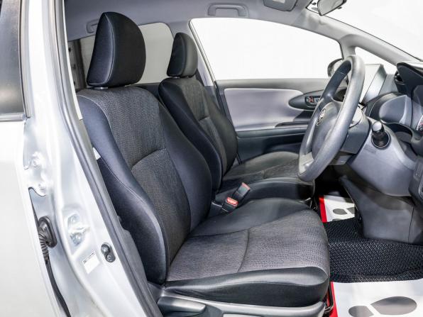 Toyota Wish II с пробегом 2009 года, цена 1 395 000 рублей, 55245 км, минивэн, Автокод Объявления