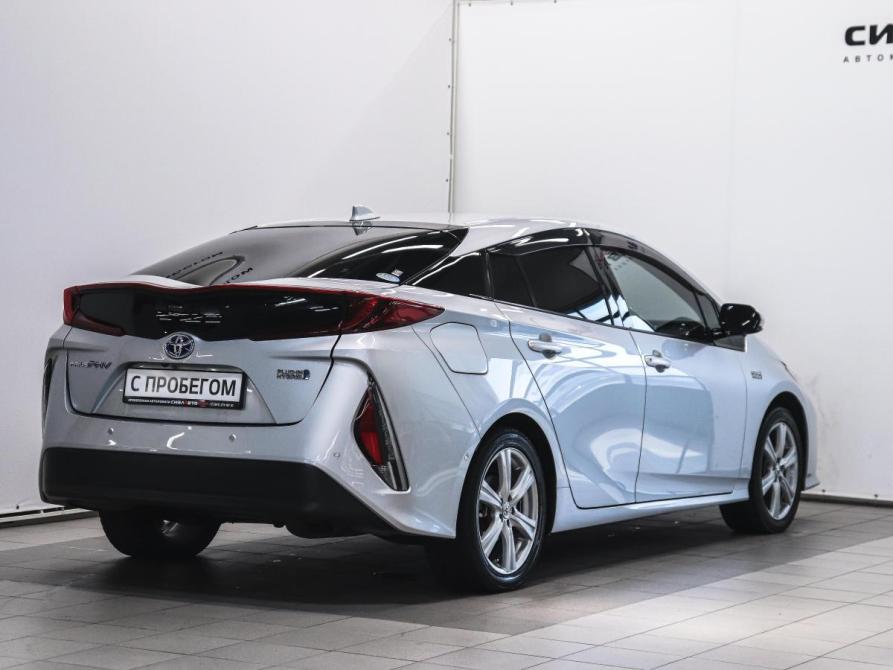 Toyota Prius IV (XW50) Красноярск  - изображение 5