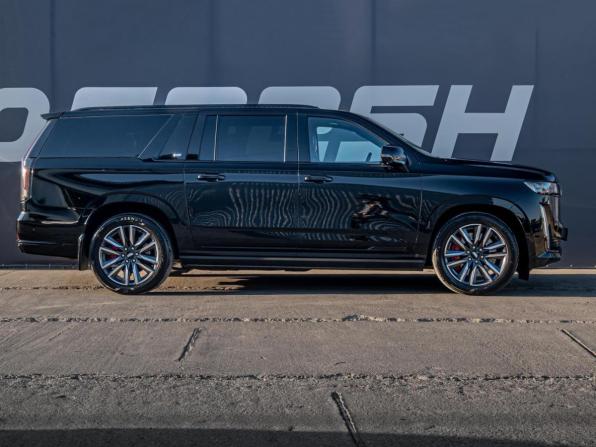 Cadillac Escalade V с пробегом 2021 года, цена 7 900 000 рублей, 116432 км, внедорожник, Автокод Объявления
