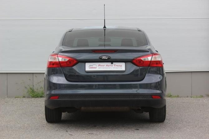 Ford Focus III с пробегом 2013 года, цена 637 000 рублей, 156238 км, седан, Автокод Объявления