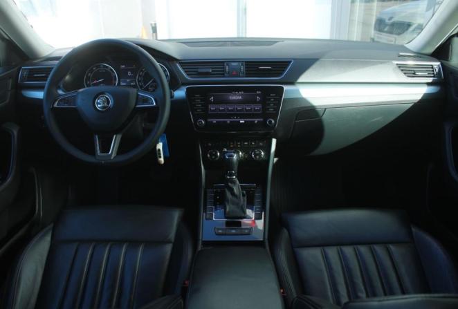 Skoda Superb III с пробегом 2019 года, цена 1 990 000 рублей, 168554 км, лифтбек, Автокод Объявления