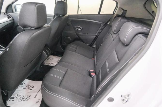 Renault Megane III Рестайлинг с пробегом 2013 года, цена 899 000 рублей, 75116 км, хэтчбек, Автокод Объявления