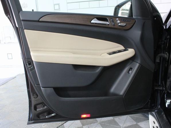 Mercedes-Benz GLE I (W166) с пробегом 2018 года, цена 4 200 000 рублей, 132148 км, внедорожник, Автокод Объявления
