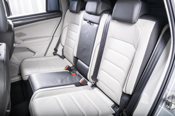 Volkswagen Tiguan II с пробегом 2018 года, цена 3 199 000 рублей, 124000 км, внедорожник, Автокод Объявления