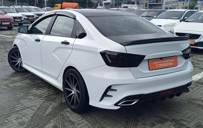Lada (ВАЗ) Vesta I с пробегом 2018 года, цена 950 000 рублей, 96000 км, седан, Автокод Объявления