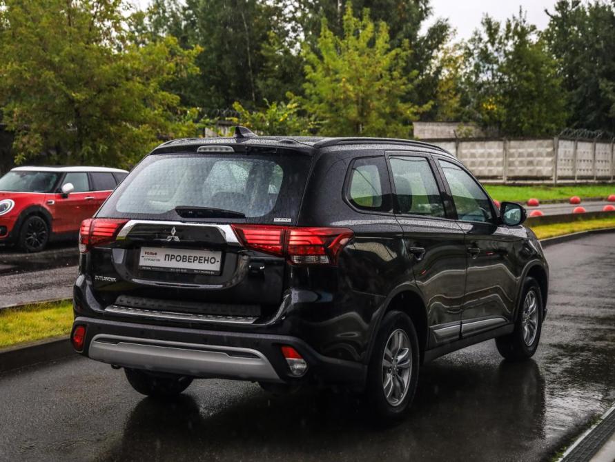 Mitsubishi Outlander III Рестайлинг 3 Санкт-Петербург  - изображение 6
