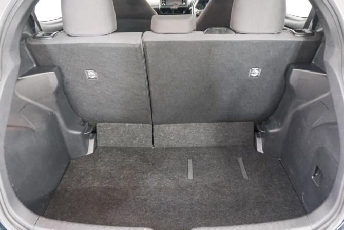 Toyota Yaris IV с пробегом 2021 года, цена 1 149 000 рублей, 78000 км, хэтчбек, Автокод Объявления