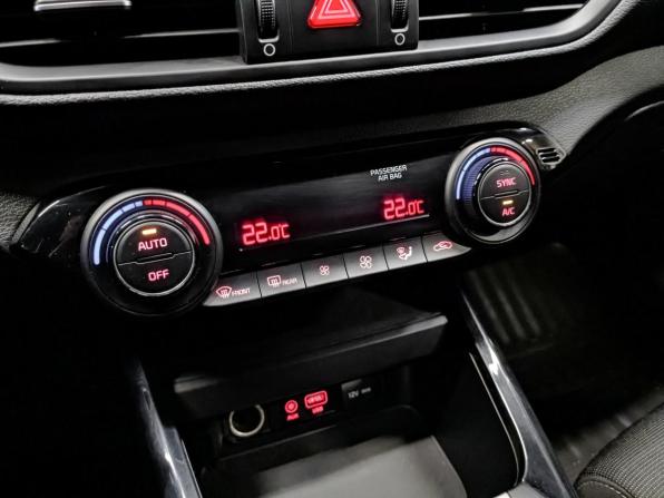 Kia Cerato IV с пробегом 2020 года, цена 1 870 000 рублей, 70011 км, седан, Автокод Объявления