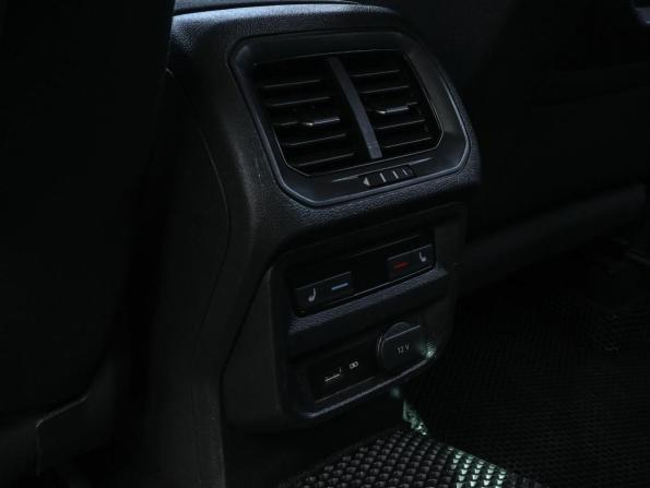 Volkswagen Tiguan II с пробегом 2018 года, цена 2 289 000 рублей, 91514 км, внедорожник, Автокод Объявления